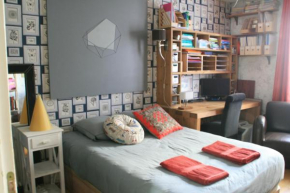 Chambre avec balcon au calme
